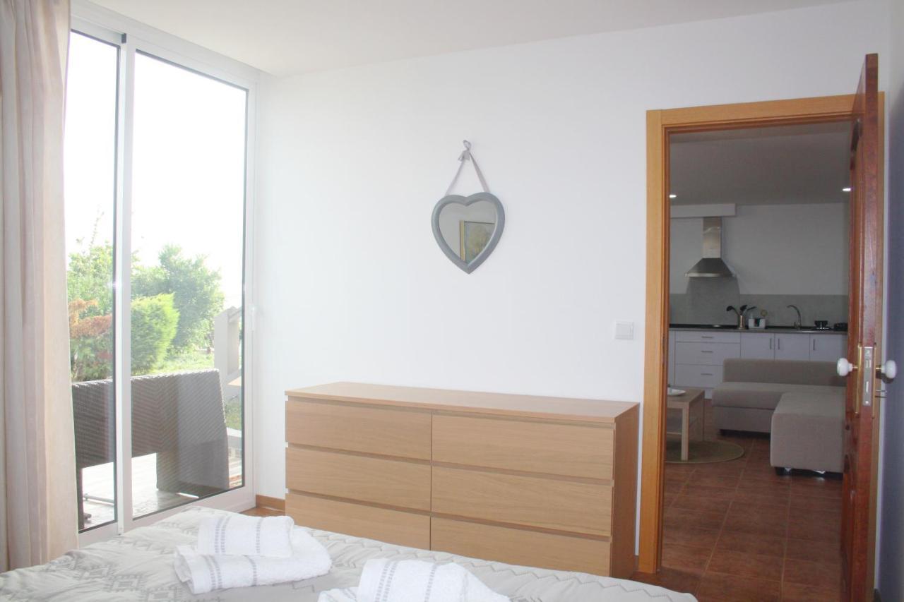 Апартаменты Lugar Dos Louros 2 Estreito Da Calheta Экстерьер фото